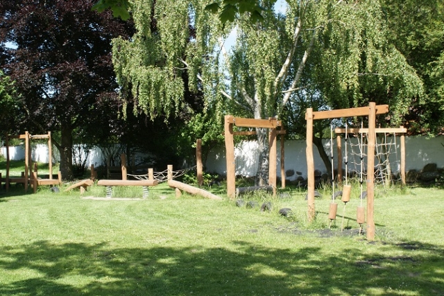 Lars Laj Spielplätze, Abenteuer Pfad